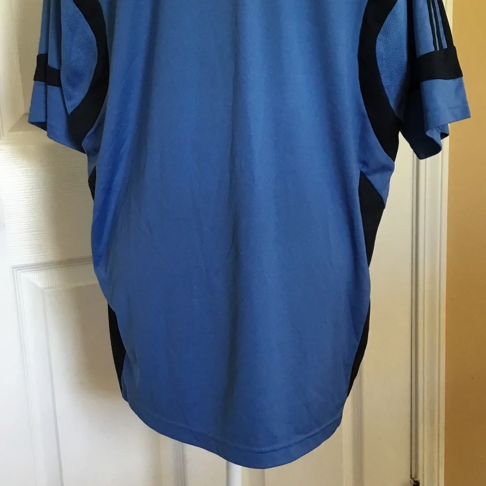 Adidas Men’s‎ Light Blue Athletic Jersey with Navy Accents Size XL